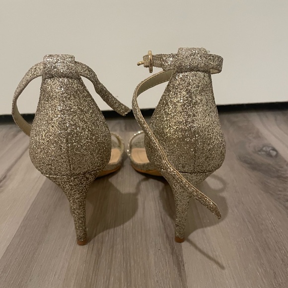 Gold Sequin Heels✨✨ - Picture 3 of 5